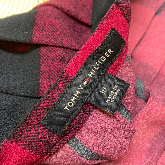 🎉HP🎉 Tommy Hilfiger Pleated Plaid Skirt - Picture 5 of 5